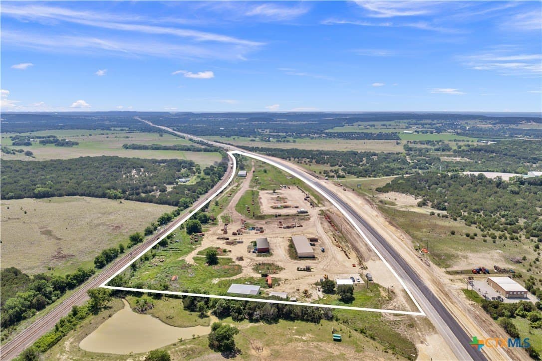 18.41 acres in Lampasas County gallery image 2