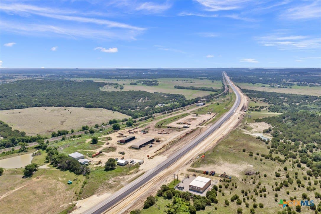 18.41 acres in Lampasas County gallery image 3