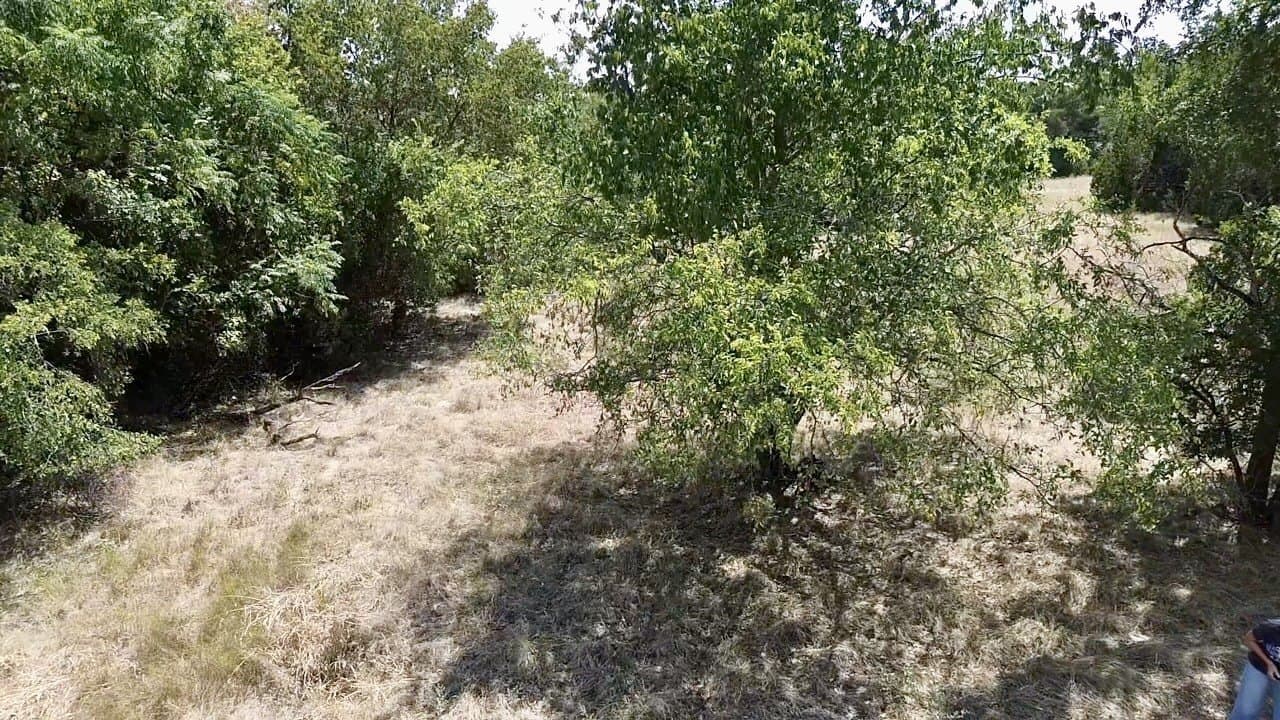 0.35 acres in Hill County - photo 3