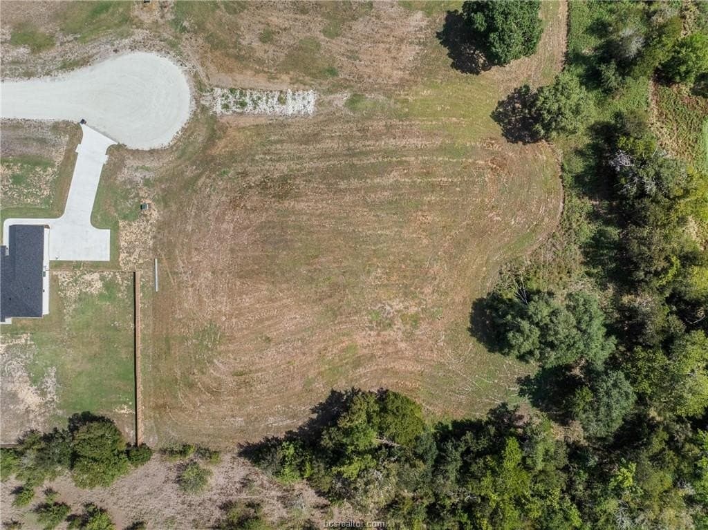1.78 acres in Burleson County - photo 4