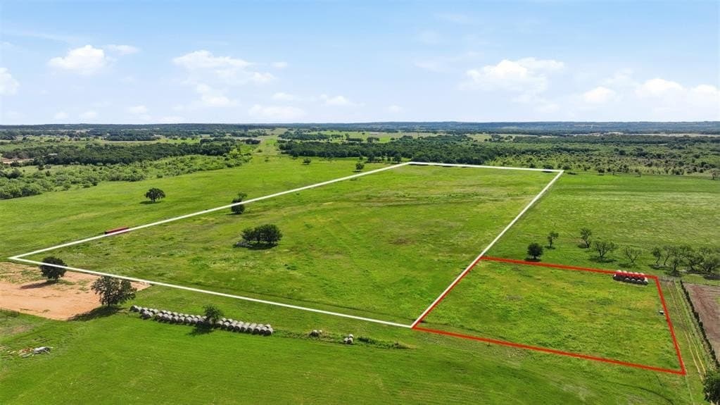 25.67 acres in Parker County