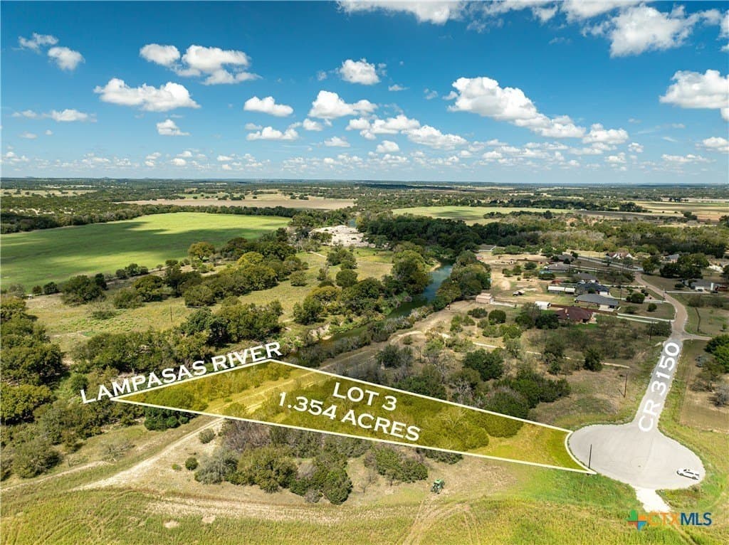 1.35 acres in Lampasas County gallery image 4