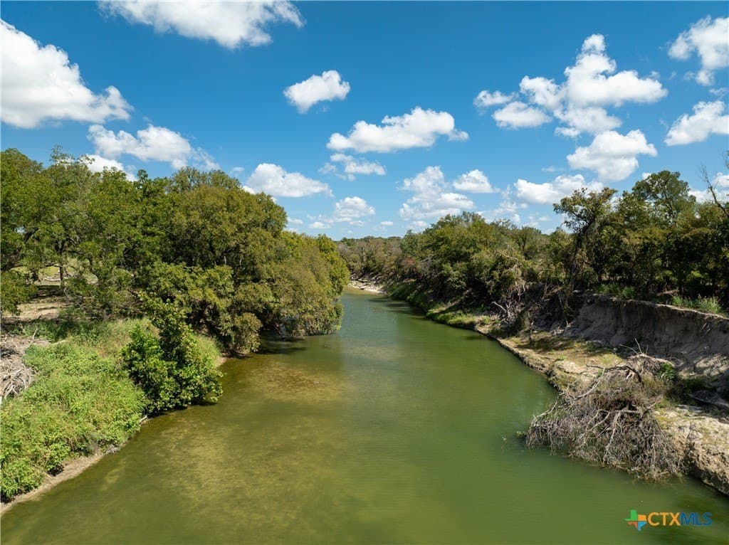 1.35 acres in Lampasas County featured view