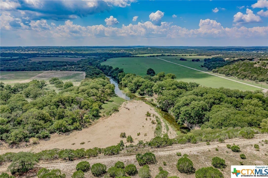 7.39 acres in Texas County - photo 3