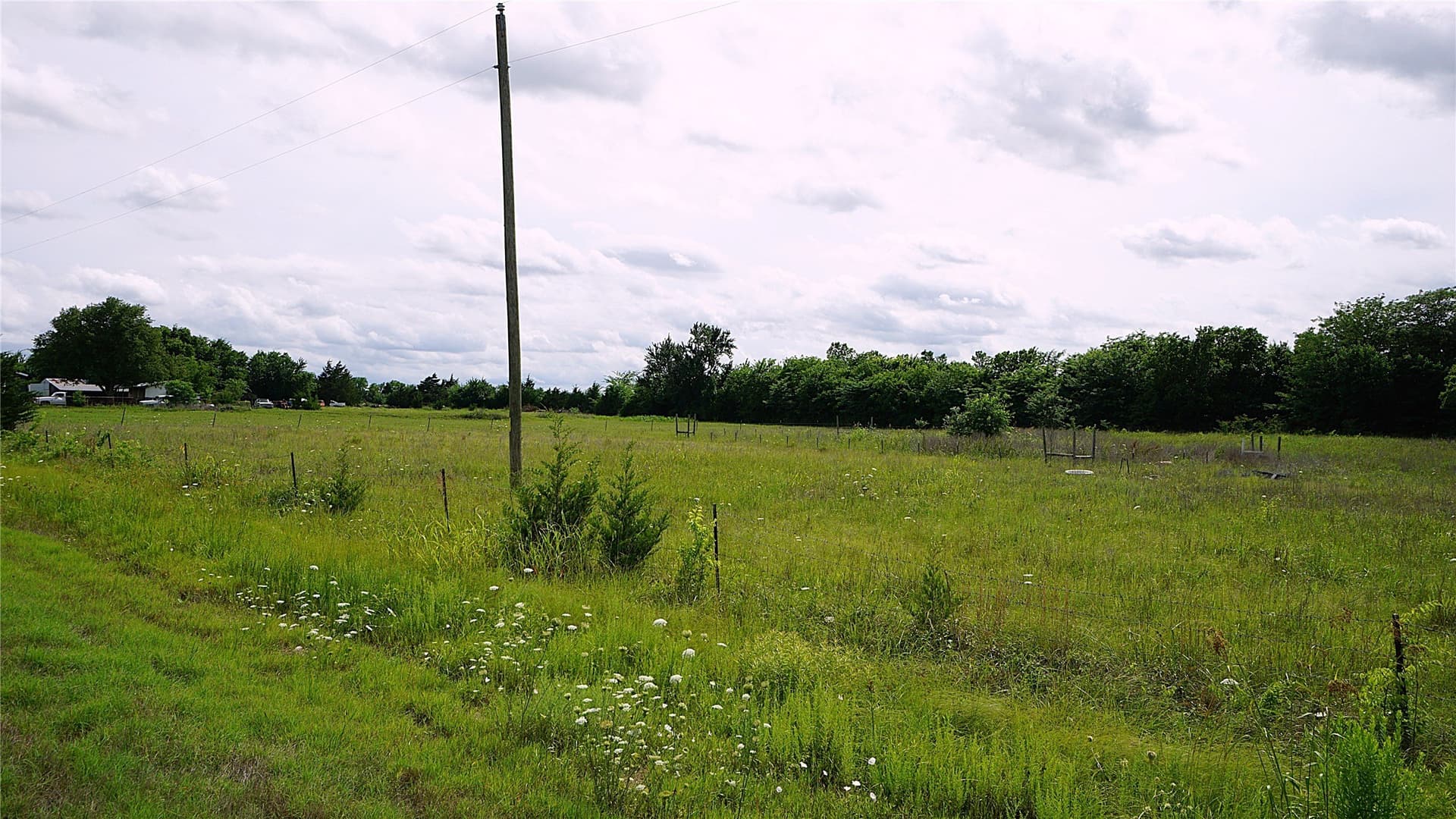 2 acres in Hunt County gallery image 3