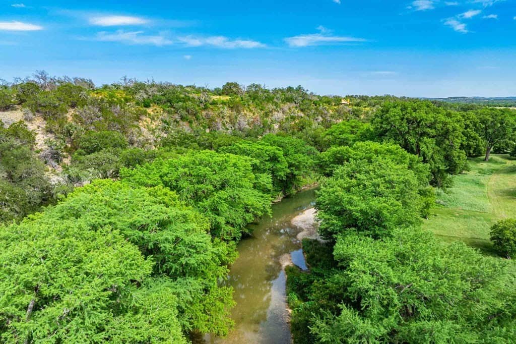 85 acres in Kendall County gallery image 3