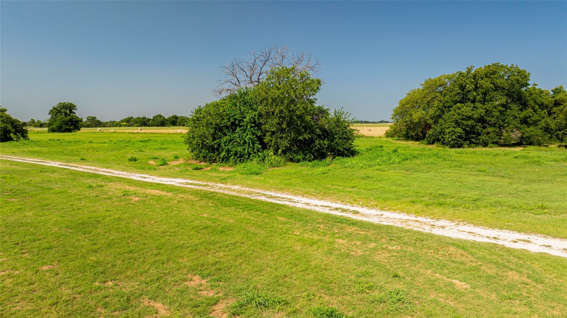 45.78 acres in Denton County - photo 8