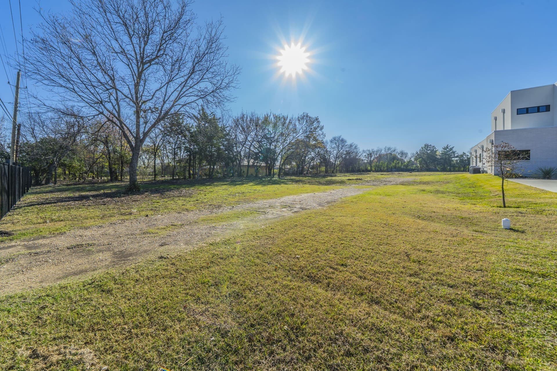 0.93 acres in Dallas County - photo 9