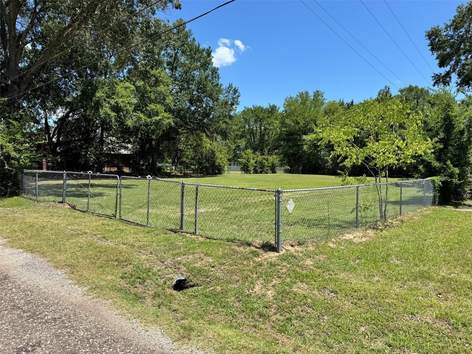 0.79 acres in Van Zandt County