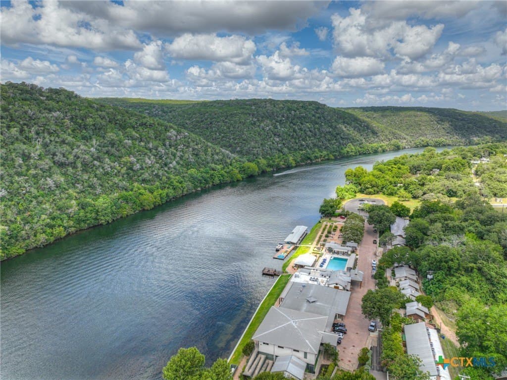 0.6 acres in Travis County - photo 11