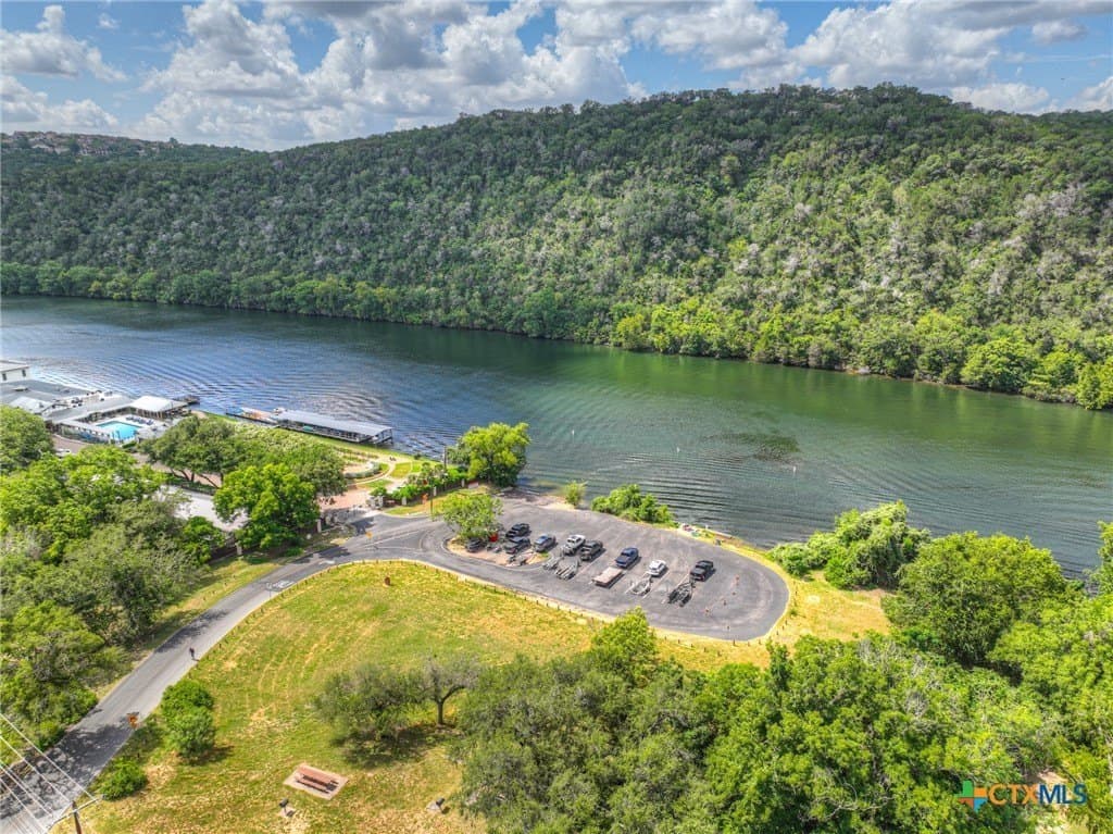0.6 acres in Travis County - photo 8