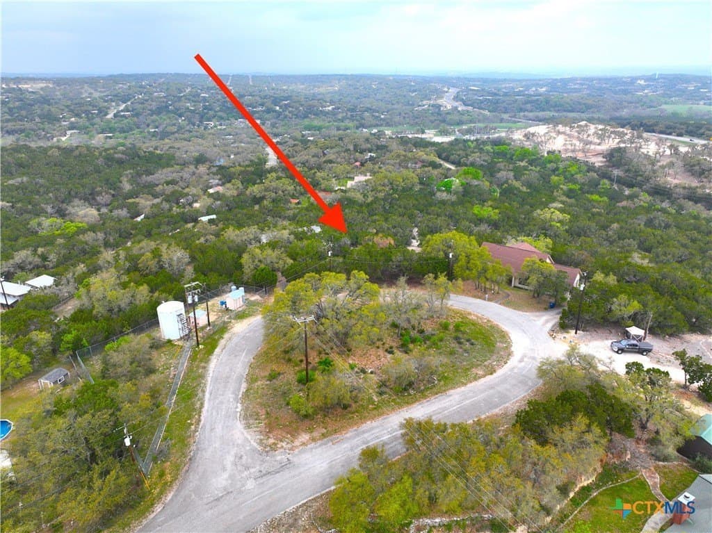 1.94 acres in Comal County gallery image 4
