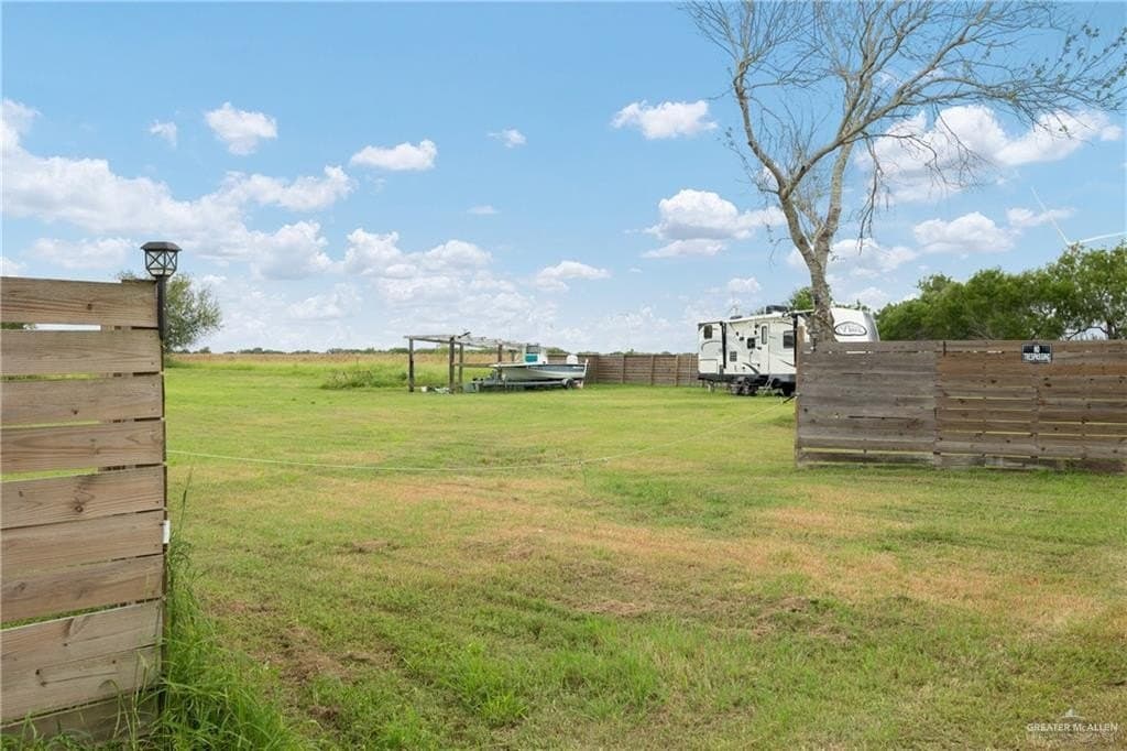 11.03 acres in Cameron County