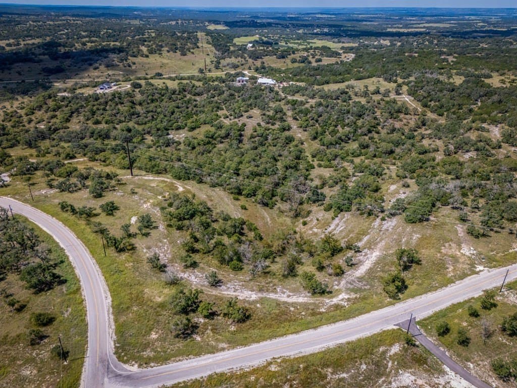12.34 acres in Blanco County gallery image 4