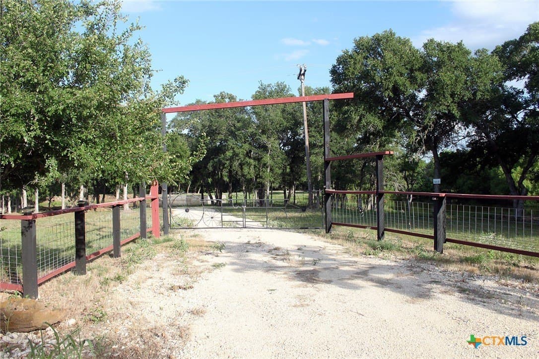8.06 acres in Caldwell County - photo 21