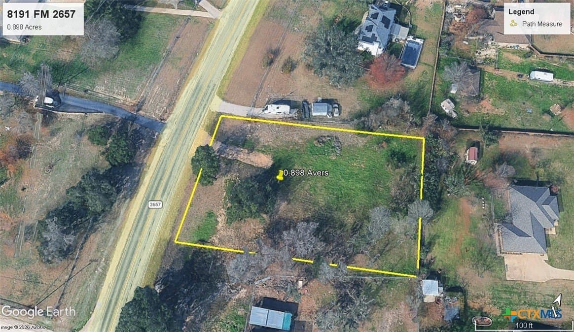 0.9 acres in Lampasas County