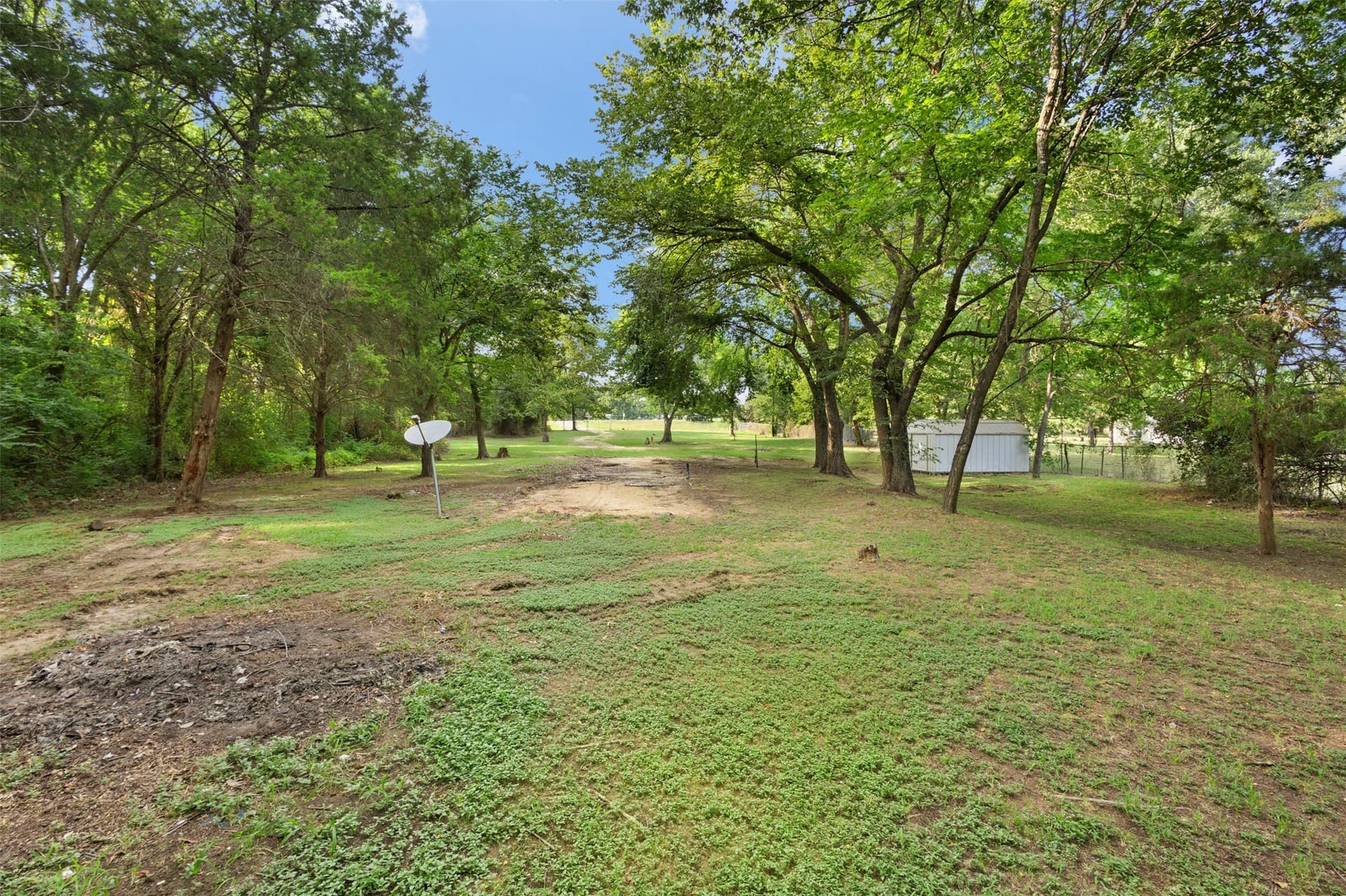 0.97 acres in Johnson County - photo 7