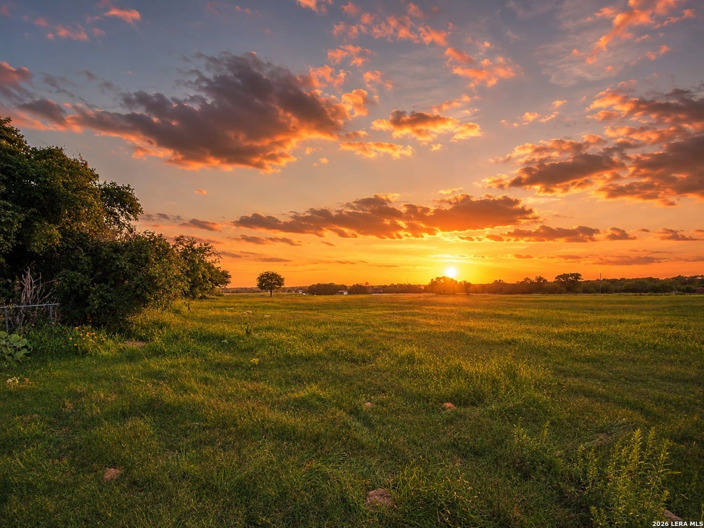 10 acres in Bexar County