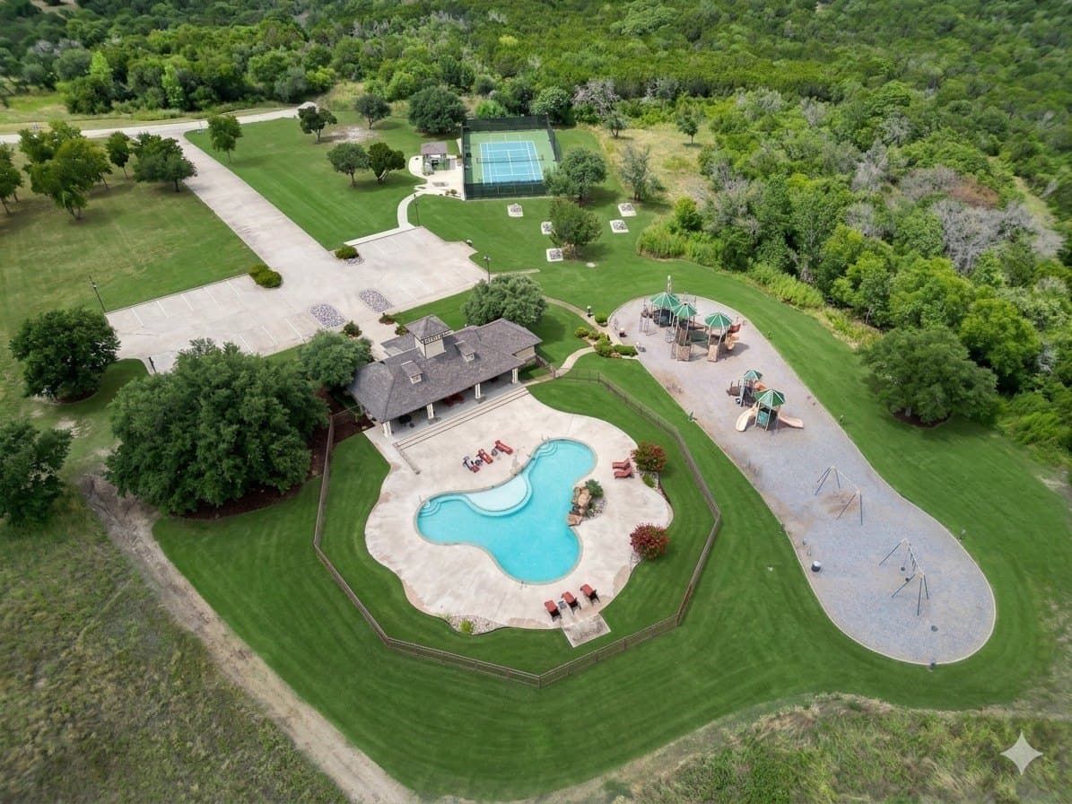 0.39 acres in Johnson County gallery image 3