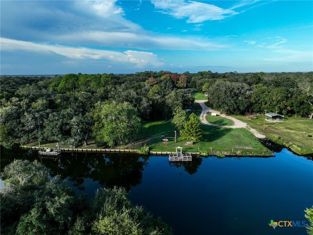 0.33 acres in Matagorda County gallery image 2