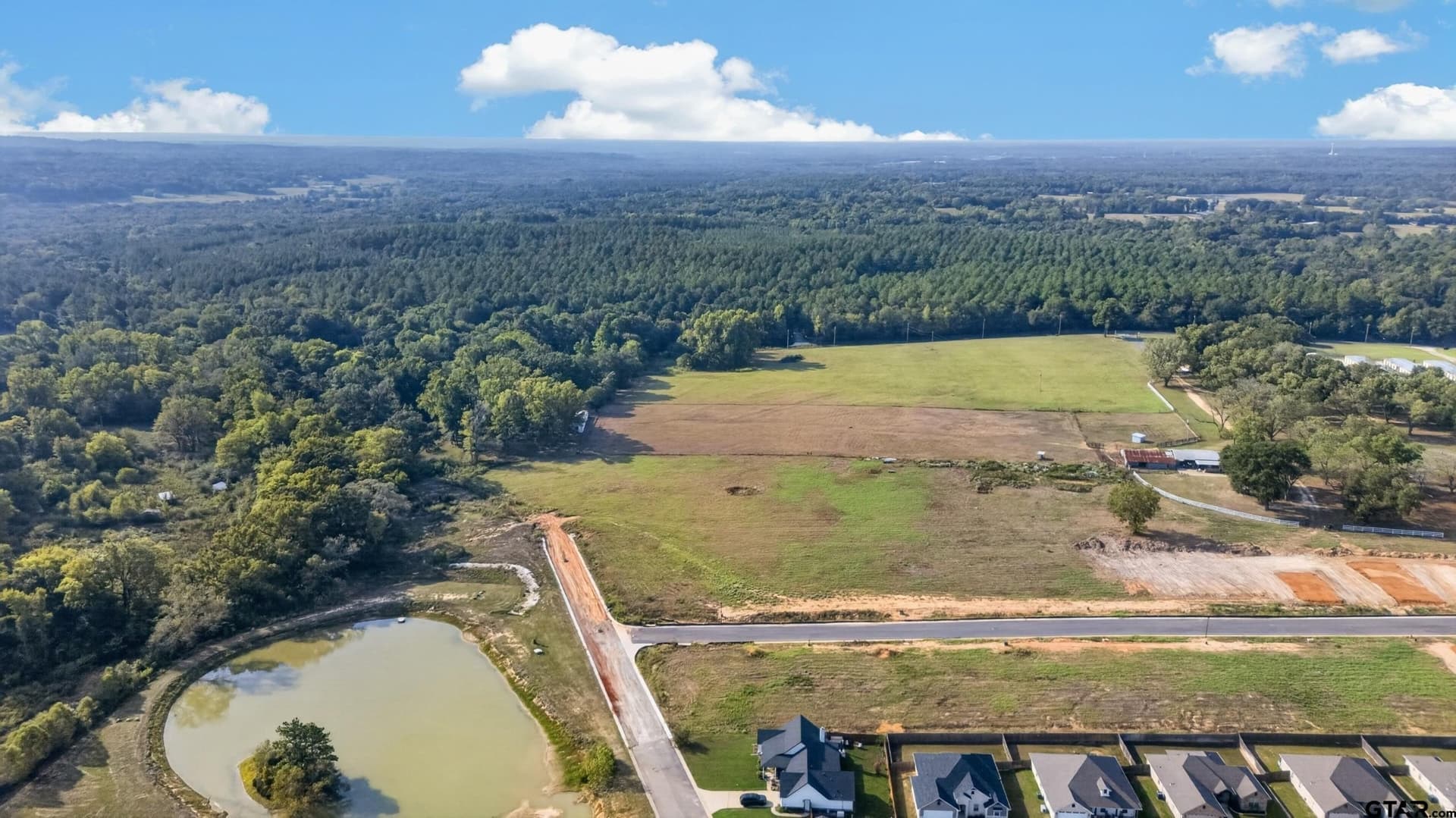 0.31 acres in Smith County - photo 9
