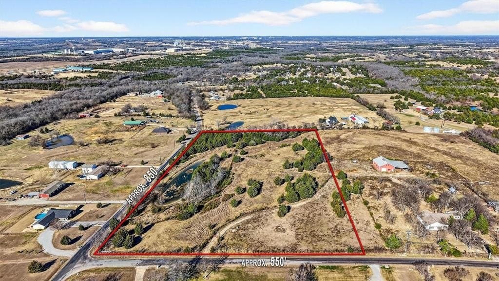 10.1 acres in Grayson County gallery image 2