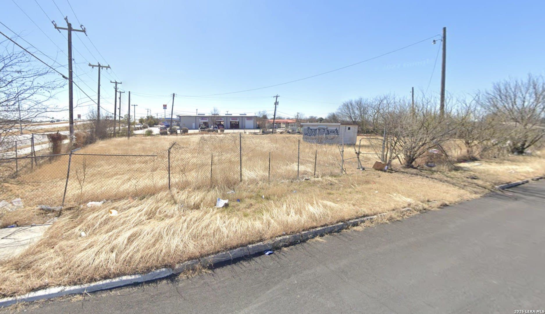 0.73 acres in Bexar County gallery image 3