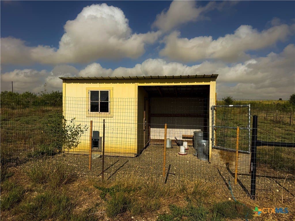 48.85 acres in Milam County - photo 12