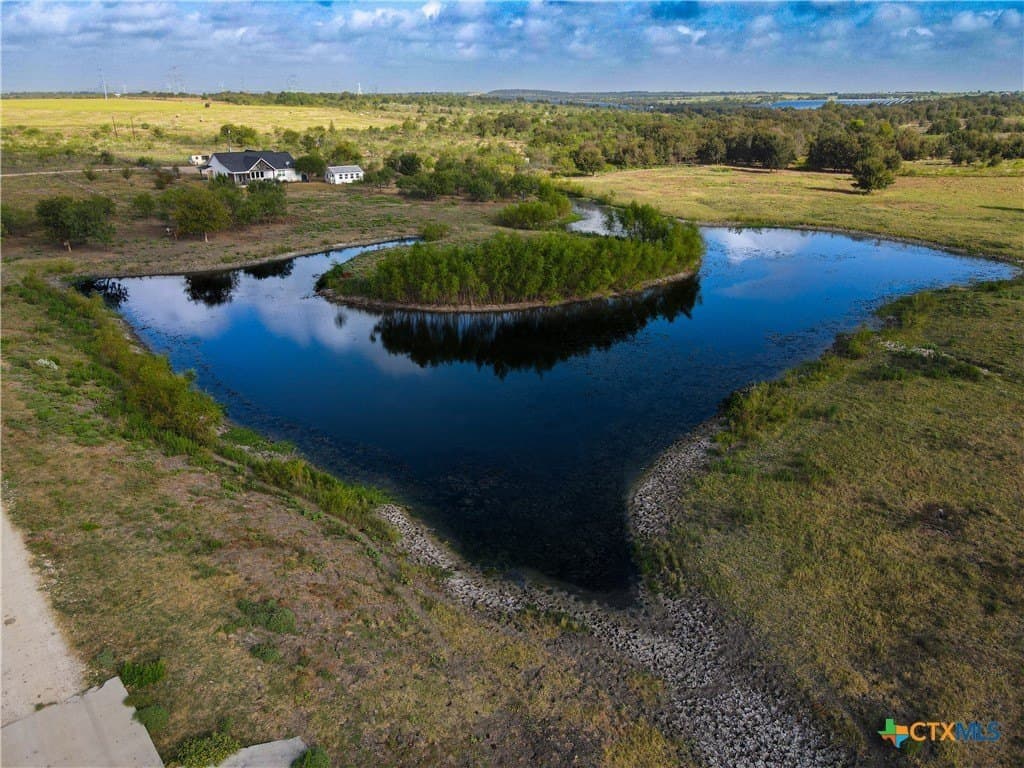 48.85 acres in Milam County - photo 10