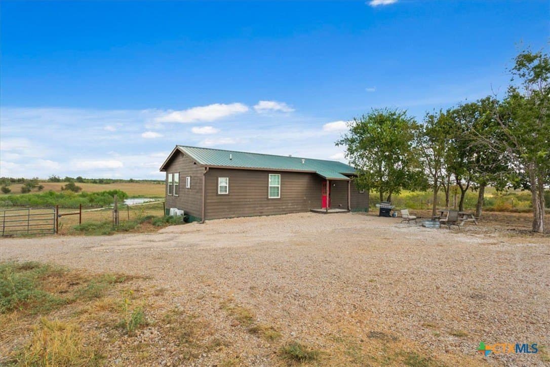 48.85 acres in Milam County - photo 34