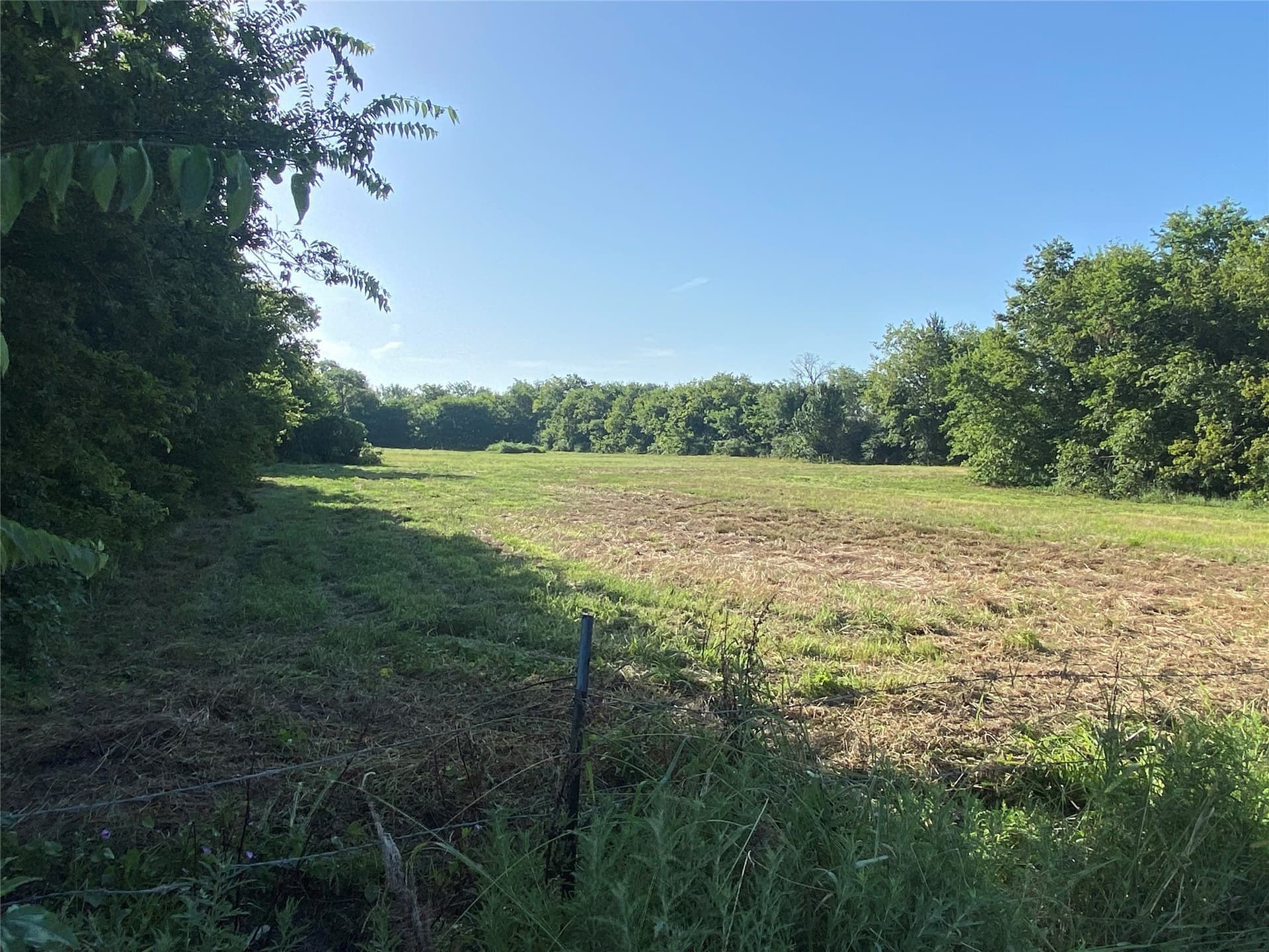 2.09 acres in Van Zandt County gallery image 2