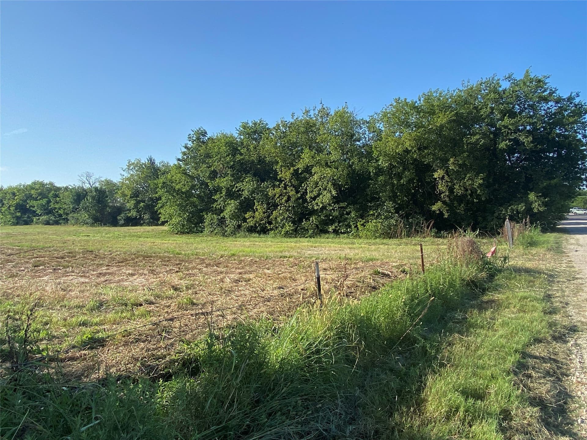 2.09 acres in Van Zandt County gallery image 3
