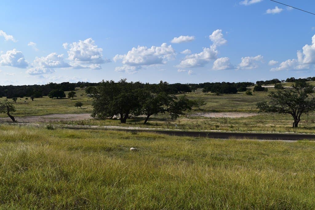 3.09 acres in Gillespie County - photo 9