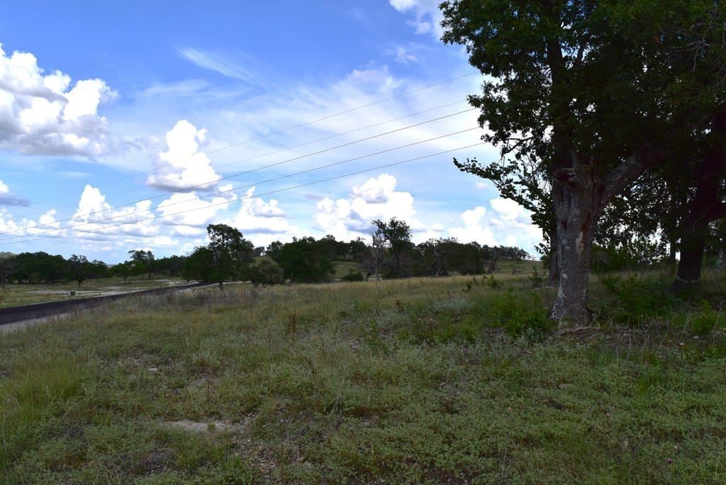 3.09 acres in Gillespie County gallery image 3