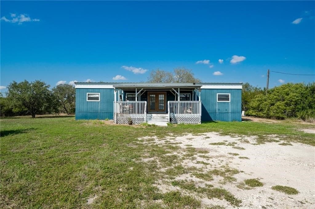 28.33 acres in Bee County - photo 25