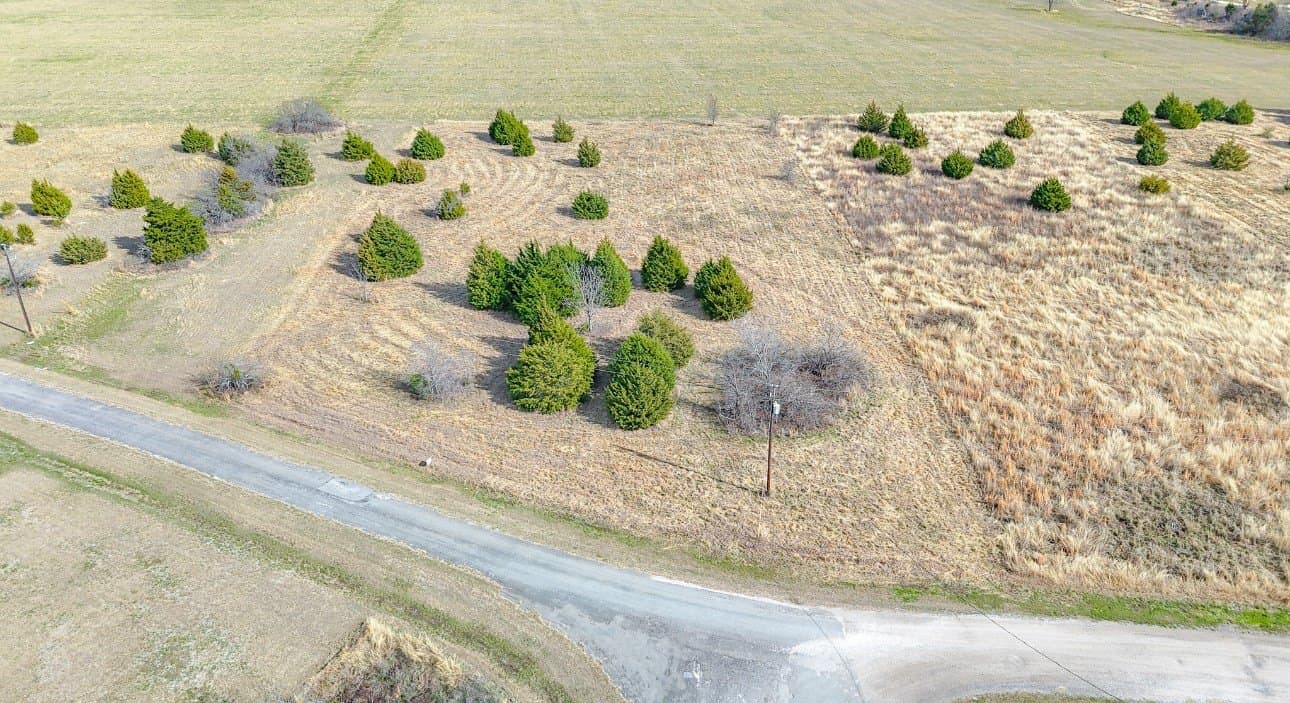 2.01 acres in Navarro County featured view