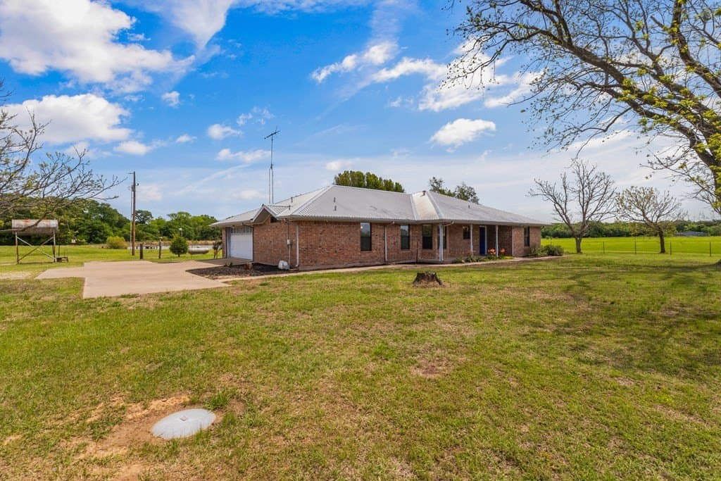 21 acres in Van Zandt County featured view