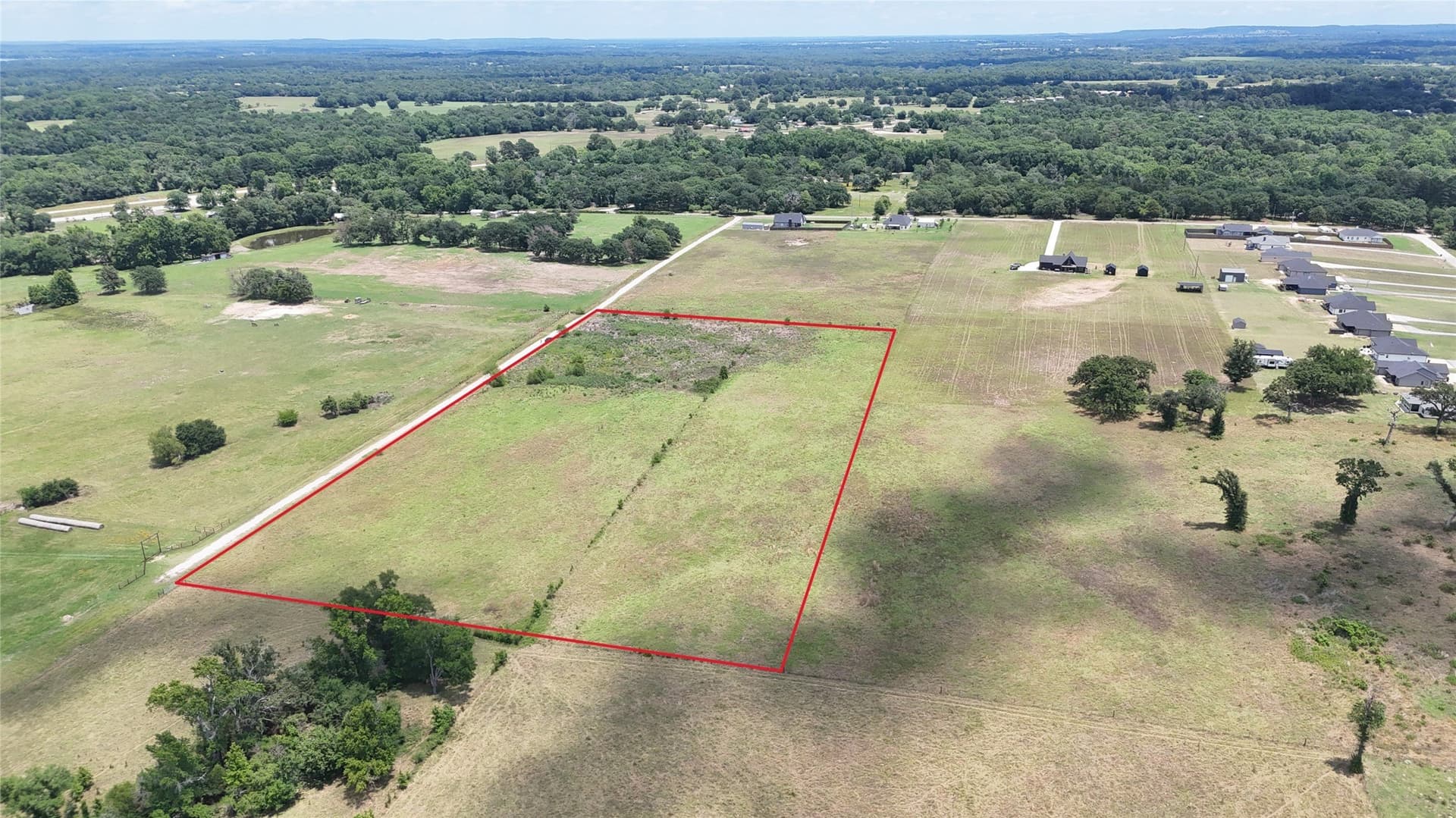 0.84 acres in Henderson County - photo 6