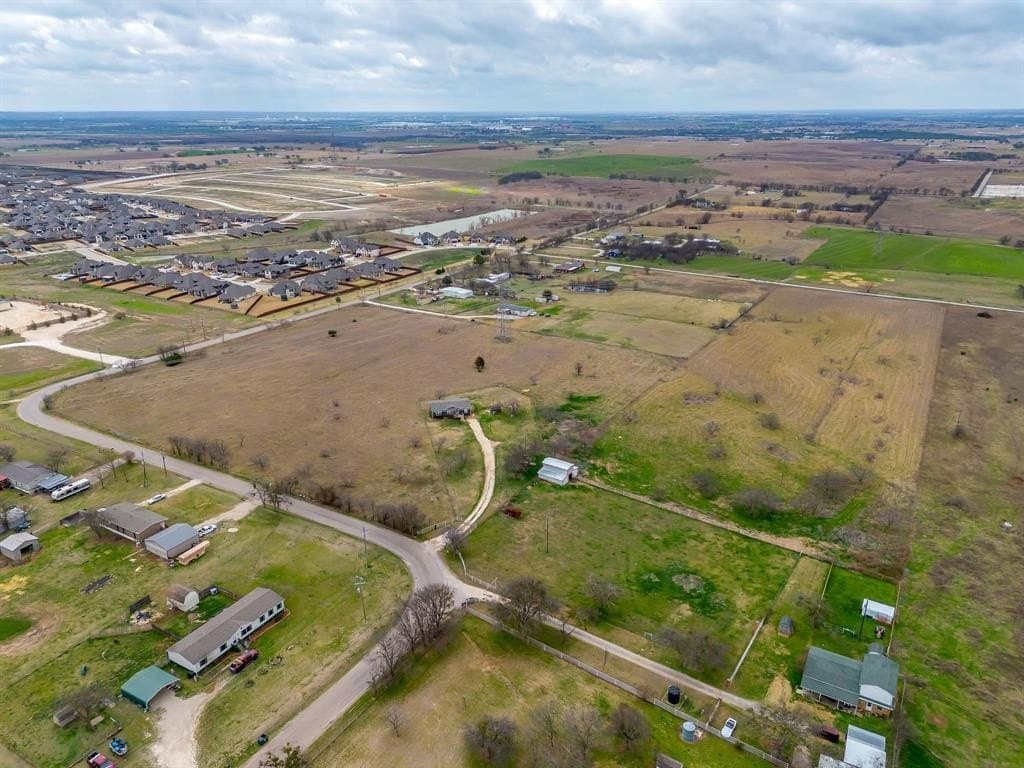 16 acres in Johnson County gallery image 3