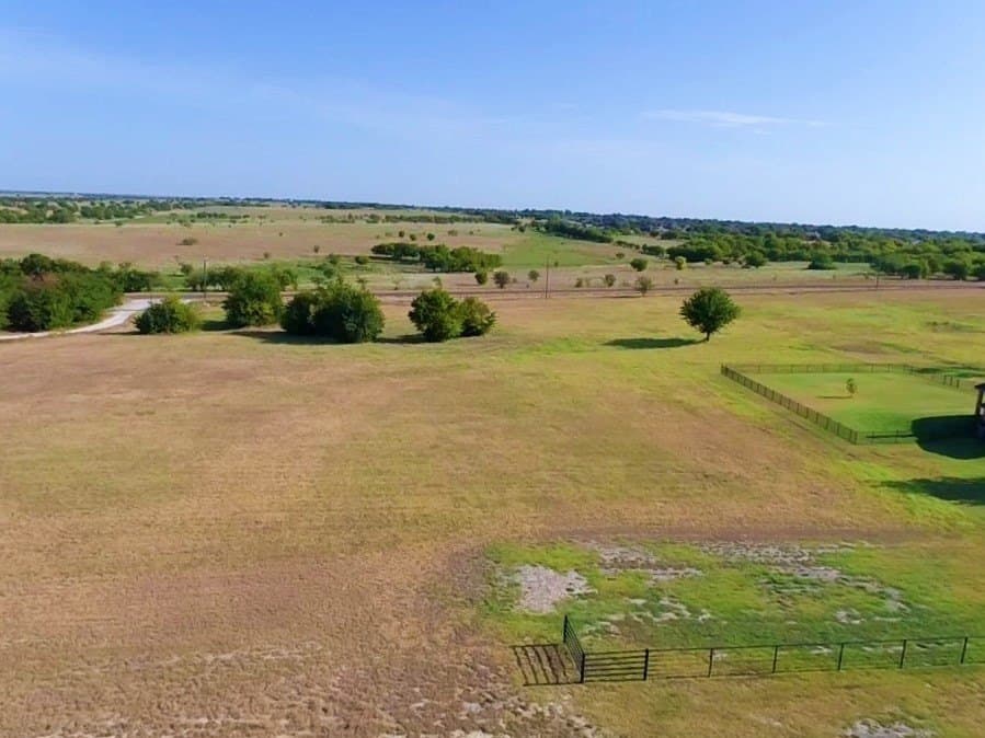 5 acres in Denton County - photo 3