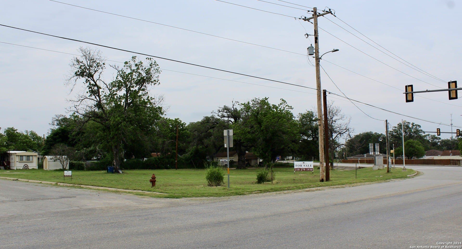0.61 acres in Atascosa County - photo 7