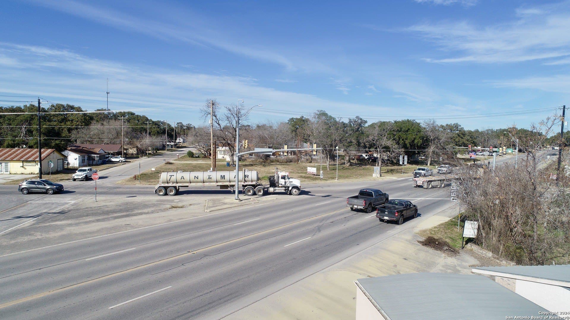 0.61 acres in Atascosa County - photo 8