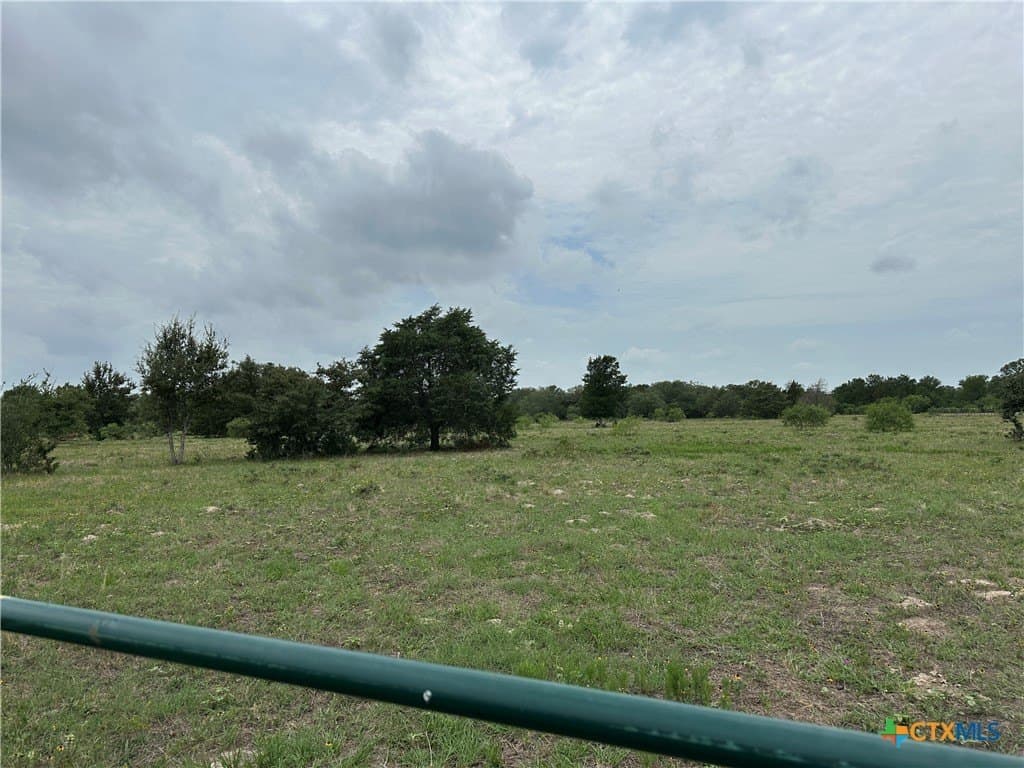 10.1 acres in Bastrop County gallery image 2