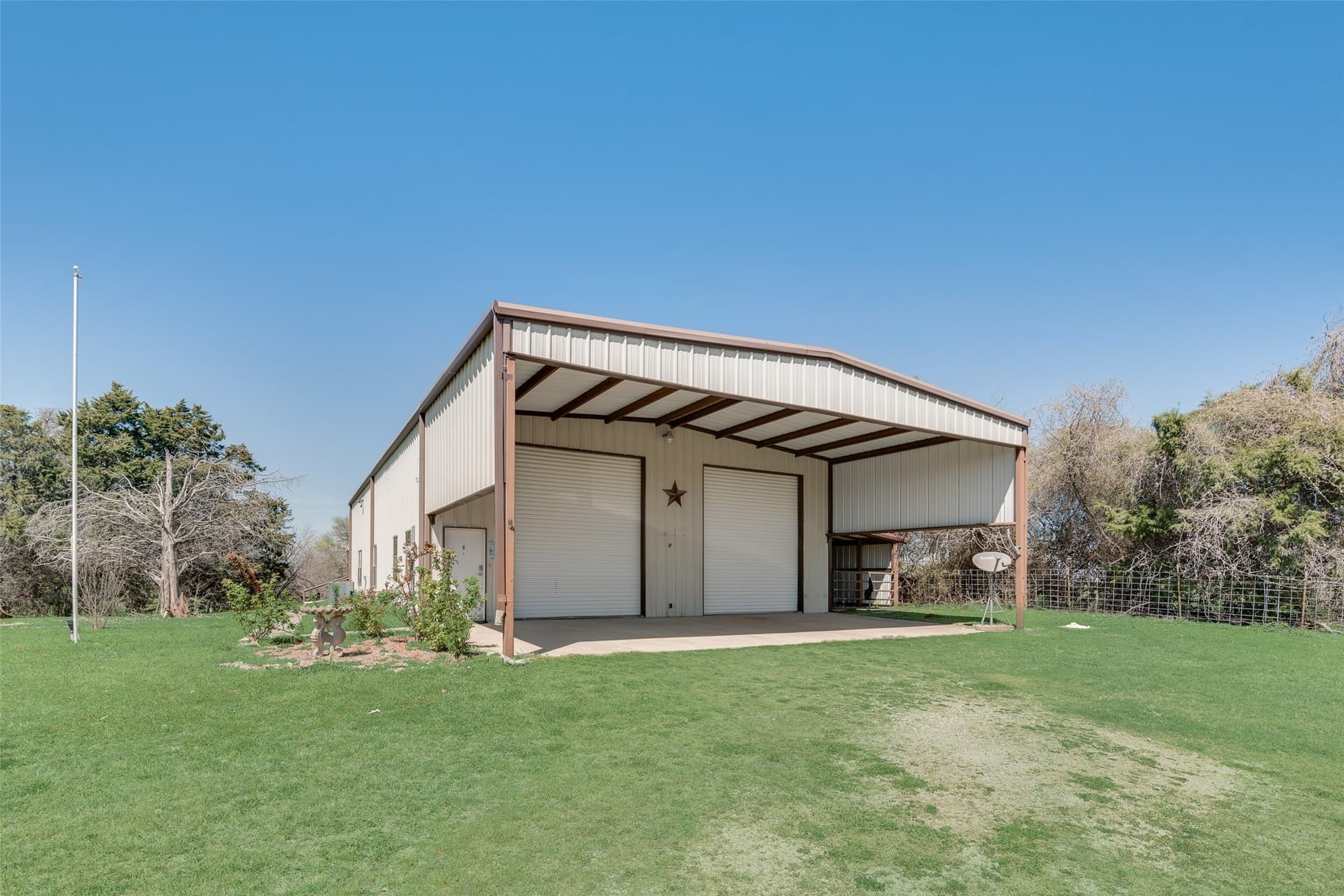 10.98 acres in Kaufman County gallery image 3