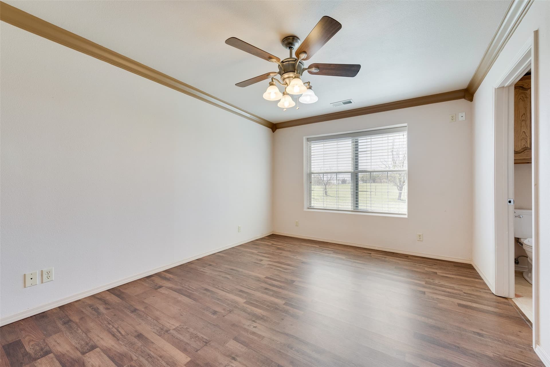 10.98 acres in Kaufman County - photo 27