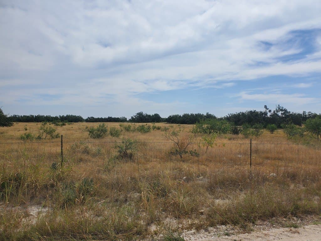 17.96 acres in Menard County gallery image 2