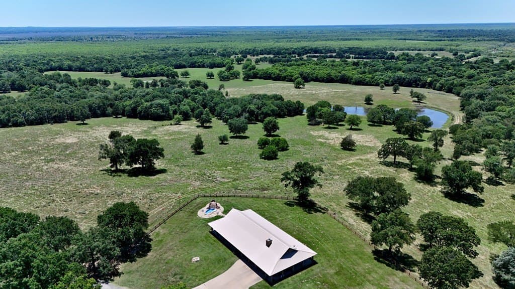 140 acres in Anderson County - photo 3
