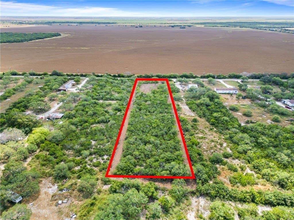 2.22 acres in Jim Wells County - photo 2