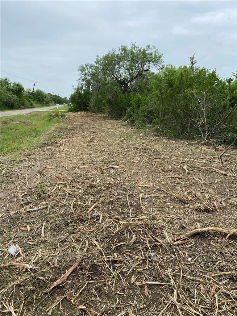 2.22 acres in Jim Wells County - photo 7