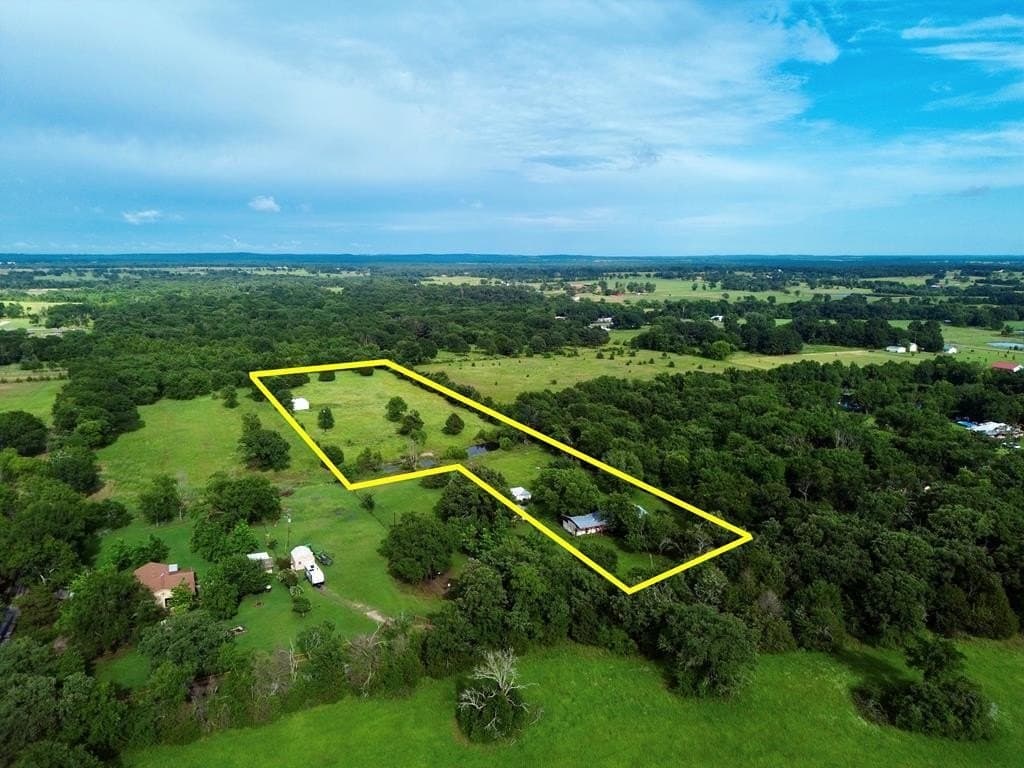 5.86 acres in Van Zandt County